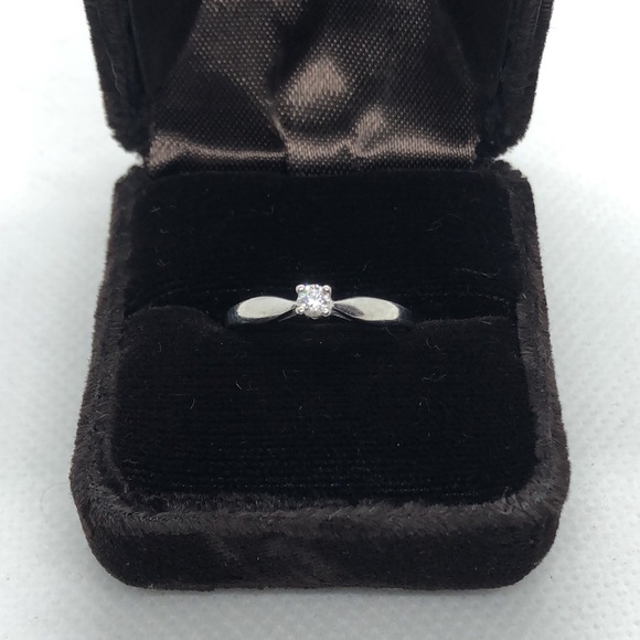 Jewelry - 💛 10k White Gold Diamond Engagement Ring